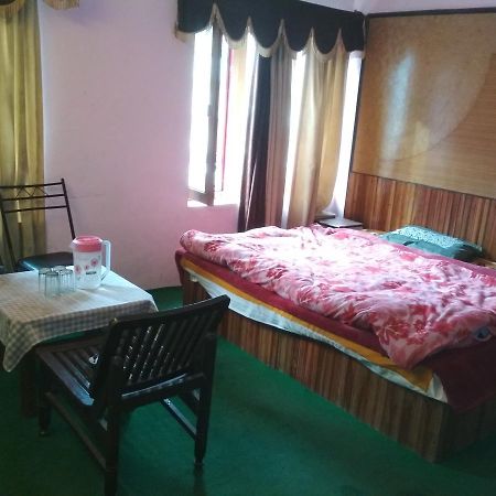 Himanshu Resorts Manāli Kültér fotó