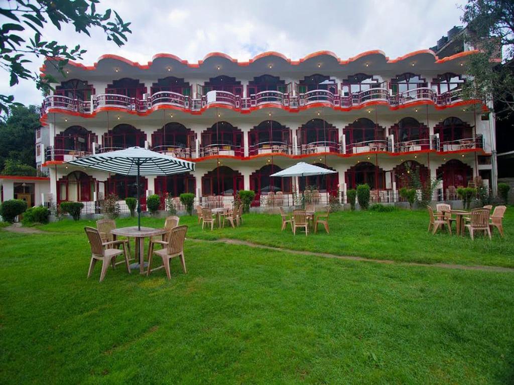 Himanshu Resorts Manāli Kültér fotó