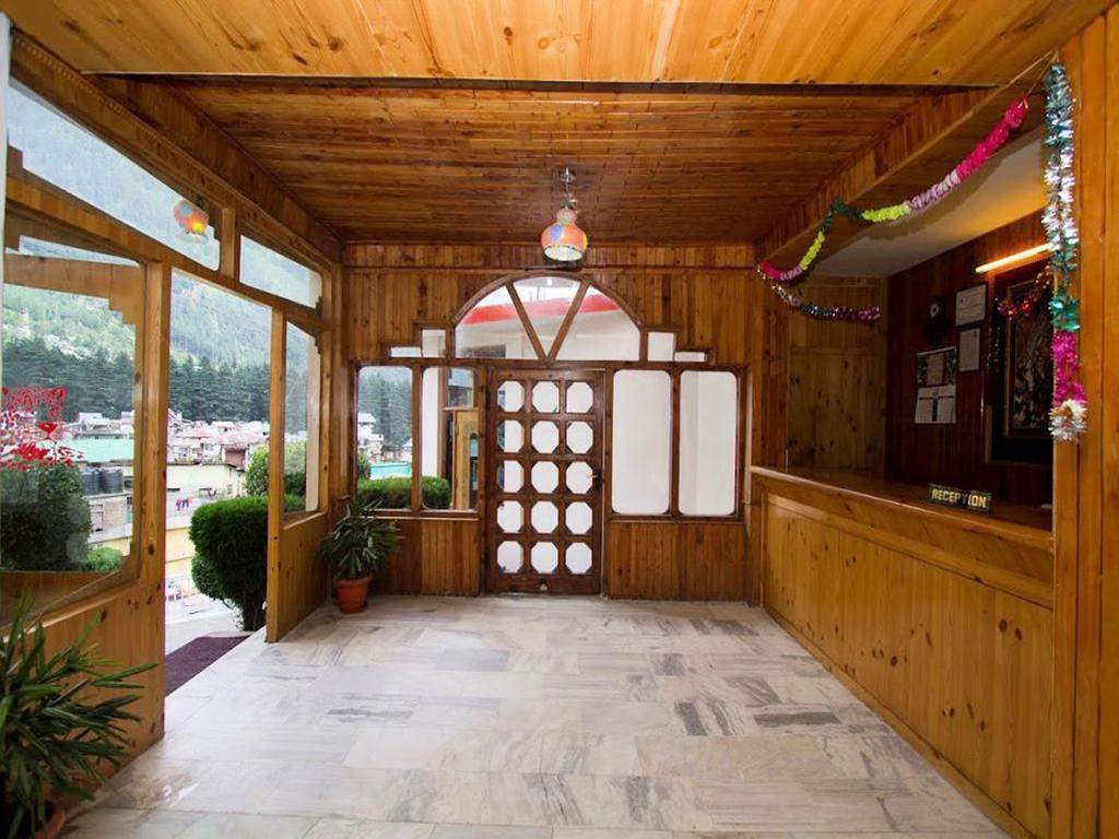Himanshu Resorts Manāli Szoba fotó