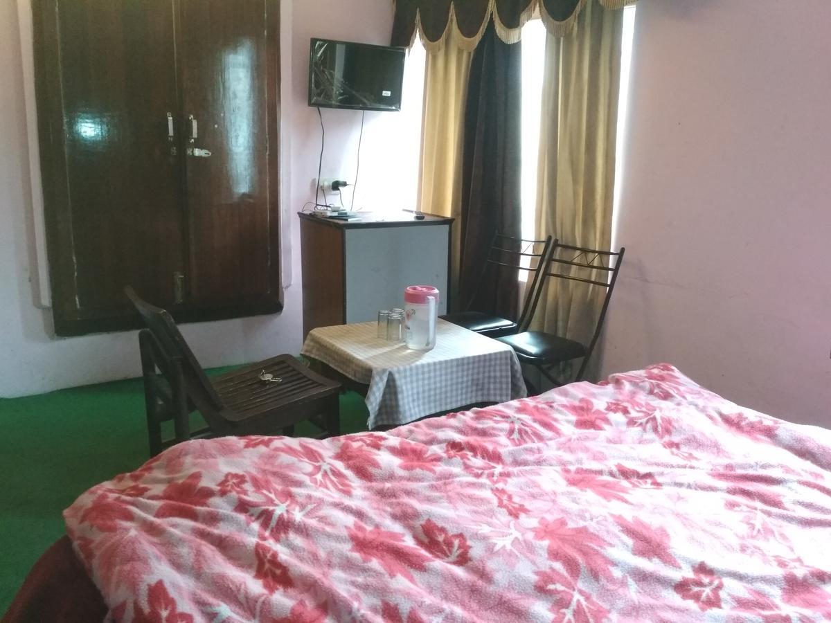 Himanshu Resorts Manāli Kültér fotó